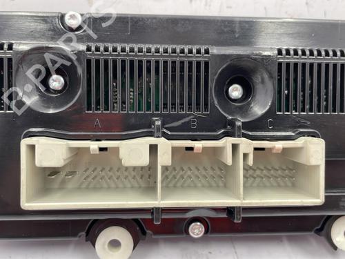 Used Climate control Climate control VW PASSAT B6 Variant (3C5) 2.0 TDI 16V (140 hp) 22842317 22842317