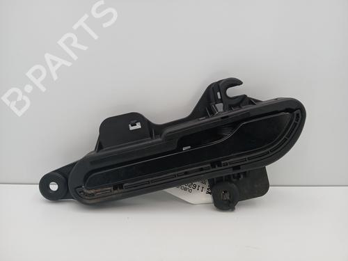 Used Front left exterior door handle TESLA MODEL Y (5YJY) Long Range All-wheel Drive (514 hp) 30846615