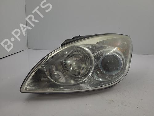 Used Left headlight HYUNDAI i30 Estate (FD) 1.6 CRDi (116 hp) 22821454