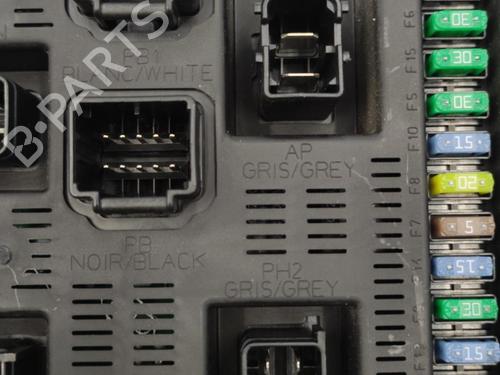 Used Fuse box CITROËN C2 (JM_) 1.4 (73 hp) 22829030