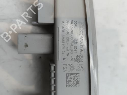 Right daytime light CITROËN C3 II (SC_) 1.4 HDi 70 (SC8HZC, SC8HR0, SC8HP4) | BP28117861C103 