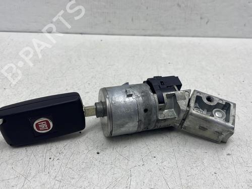 Rattlås /Tenningslås FIAT SCUDO Van (270_, 272_) 1.6 D Multijet (90 hp) 31916652