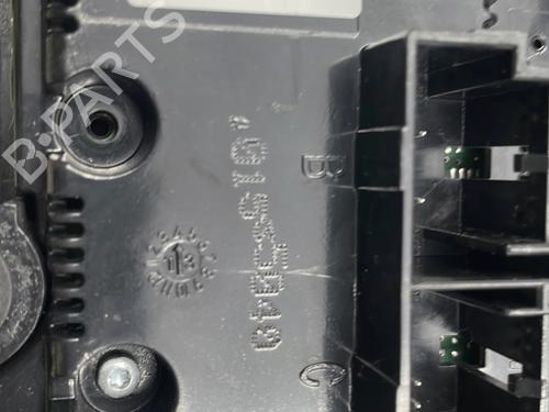 climate-control-seat-leon-sc-5f5-2013-2014-2015-2016-2017-2018-24032750 main image