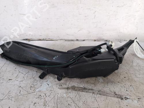 Used Windscreen washer tank PEUGEOT 308 SW II (LC_, LJ_, LR_, LX_, L4_) 1.6 BlueHDi 120 (120 hp) 23841992