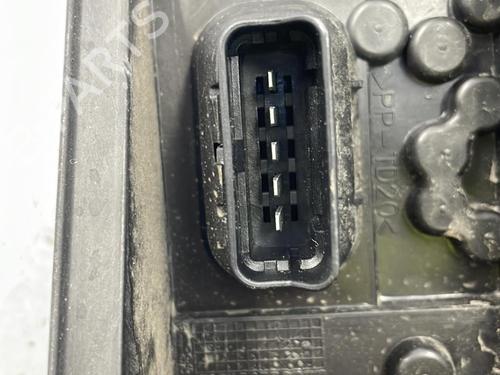 Used Lamp holder Lamp holder RENAULT MEGANE III Coupe (DZ0/1_) 1.5 dCi (DZ09, DZ0D, DZ1F, DZ1G, DZ14, DZ29) (110 hp) 22828086 22828086