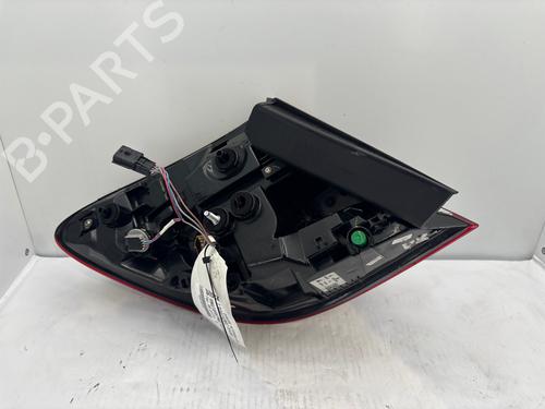 Used Right taillight Right taillight 38921839 38921839