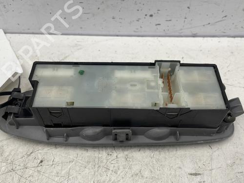 Switch NISSAN ALMERA TINO (V10) 1.8 | BP23830428I30 