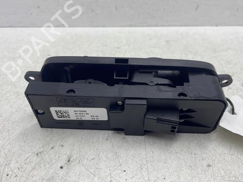 Used Left front window switch Left front window switch VOLVO C30 (533) 1.6 D (109 hp) 31799917 31799917