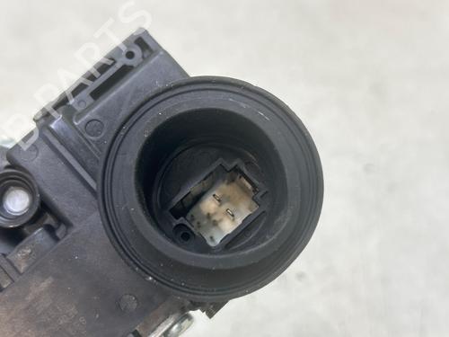 rear-left-window-mechanism-toyota-c-hr-_x1_-2016-39513166 main image