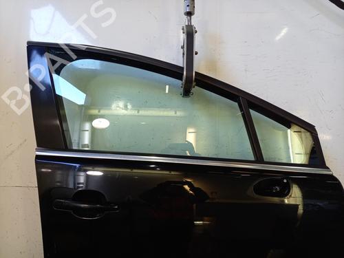 Used Right front door PEUGEOT 5008 (0U_, 0E_) 1.6 HDi (112 hp) 32078355