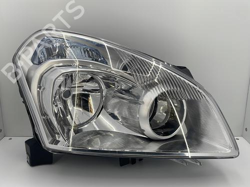 Used Right headlight NISSAN QASHQAI I (J10, NJ10) 1.5 dCi (110 hp) 30886003