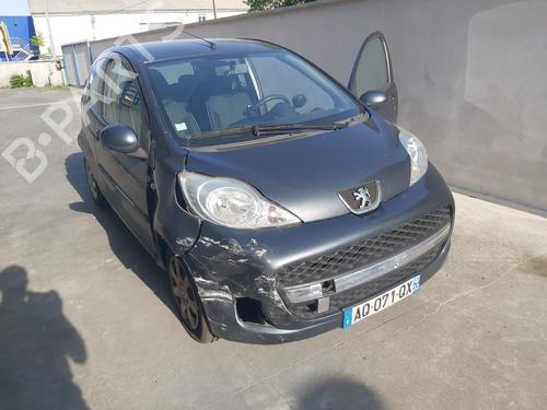 Used Parts PEUGEOT 107 (PM_, PN_)  1.0  4661436