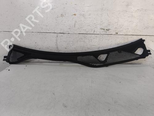 Used Scuttle panel Scuttle panel RENAULT TWINGO III (BCM_, BCA_) 0.9 TCe 90 (BCM9, BCM2) (90 hp) 33702354 33702354