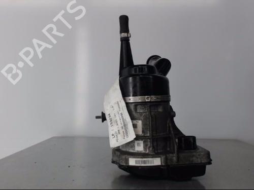 Used Steering pump PEUGEOT 308 I (4A_, 4C_) 1.6 HDi (109 hp) 22827012