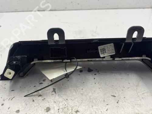 Used Electronic module PEUGEOT 2008 II (UD_, US_, UY_, UJ_, UR_, UC_) 1.2 PureTech 130 (USHNS, URHNS) (130 hp) 22841808