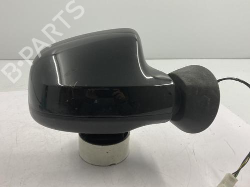 Used Right mirror Right mirror 22817215 22817215