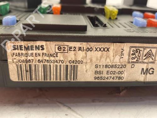 Used Fuse box Fuse box PEUGEOT 206 Hatchback (2A/C) 1.4 16V (88 hp) 22836645 22836645