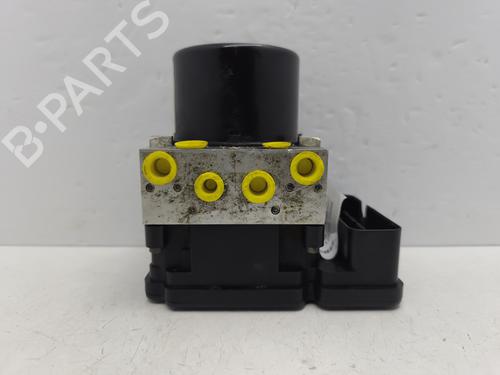 Used ABS pump FORD KUGA II (DM2) 2.0 TDCi 4x4 (163 hp) 30719287