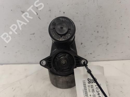 electric-handbrake-kia-proceed-cd-2018-24664088 main image