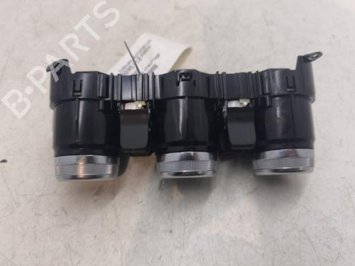 Climate control RENAULT CLIO V (B7_)  | BP27545939I5 