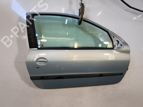Used Right front door PEUGEOT 206 Hatchback (2A/C) 1.4 i (75 hp) 29619358