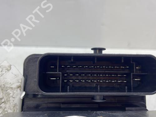 Used ABS pump ABS pump KIA SPORTAGE IV (QL, QLE) 1.7 CRDi (141 hp) 33806907 33806907