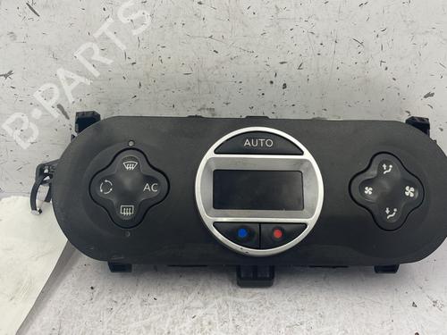 Used Climate control RENAULT TWINGO II (CN0_) 1.5 dCi 90 (86 hp) 25603077