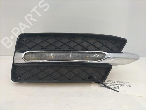 Feu diurne droit MERCEDES-BENZ SLK (R172) 250 CDI / d (172.403) (204 hp) 32078263