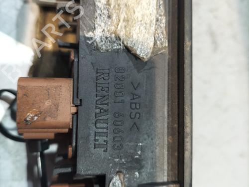 Left front window switch RENAULT MEGANE II (BM0/1_, CM0/1_) 1.9 dCi | BP30088499I27