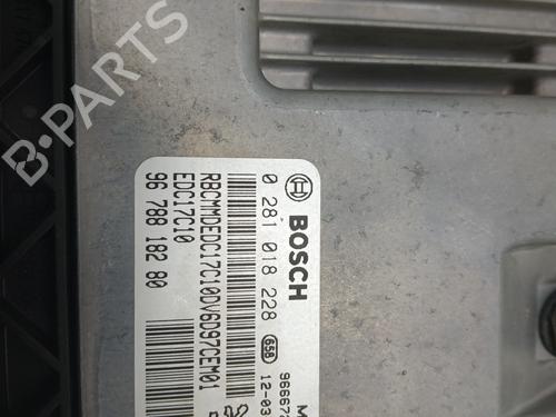 Used Engine control unit (ECU) Engine control unit (ECU) CITROËN BERLINGO Box Body/MPV (B9) [2008-2026] 33123082 33123082