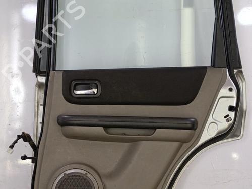 Used Right rear door NISSAN X-TRAIL I (T30) 2.2 Di 4x4 (114 hp) 22821279