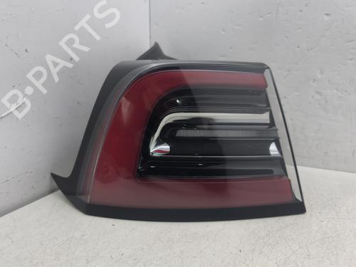 Rückleuchte Links für TESLA MODEL Y (5YJY) Long Range All-wheel Drive (514 hp) 30770570