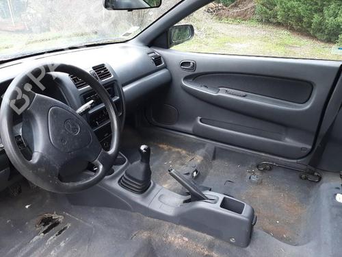 Gebruikte MAZDA 323 P V (BA) 1.5 16V 2156630 Onderdelen