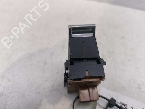Right rear window switch DS DS 3 / DS 3 CROSSBACK (UR_, UC_, UJ_) 1.5 BlueHDi 100 (UCYHYJ) | BP29438785I28 