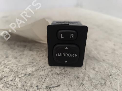 Used Mirror switch Mirror switch TOYOTA YARIS (_P13_) 1.5 Hybrid (NHP130_, NHP130) (101 hp) 24197493 24197493