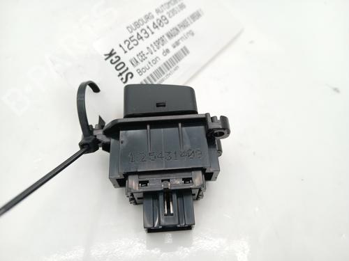 Warning switch KIA CEE'D Sportswagon (JD) 1.6 CRDi 136 | BP34556419I22 - Image 4