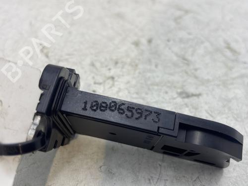 Mass air flow sensor FORD FIESTA VI Van | BP27183229M95 - Image 4