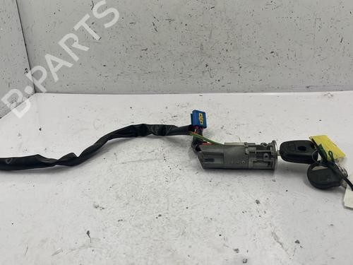 Used Ignition barrel PEUGEOT 206+ (2L_, 2M_) 1.4 i (2LKFWA, 2MKFWA) (75 hp) 24981621
