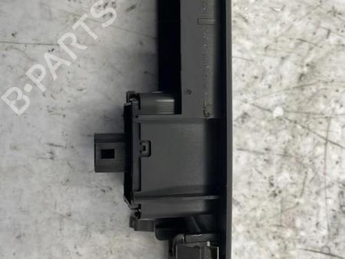 Used Right front window switch Right front window switch RENAULT LAGUNA III (BT0/1) 2.0 dCi (BT07, BT0J, BT14, BT1A, BT1S) (131 hp) 22830739 22830739