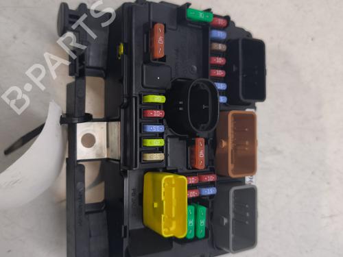 Used Fuse box CITROËN DS3 (SA_) 1.6 BlueHDi 100 (99 hp) 27641293