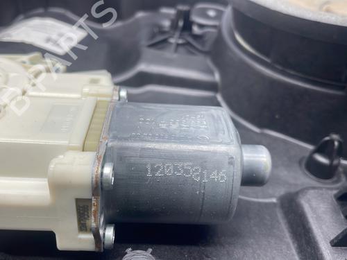 Used Front right window mechanism Front right window mechanism MERCEDES-BENZ B-CLASS Sports Tourer (W246, W242) B 180 CDI (246.200) (109 hp) 32436058 32436058