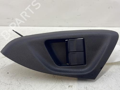 Used Left front window switch PEUGEOT 108 1.2 (82 hp) 29165474
