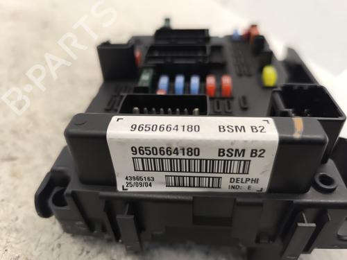 Used Fuse box Fuse box PEUGEOT 206 Hatchback (2A/C) 1.1 i (60 hp) 23849312 23849312