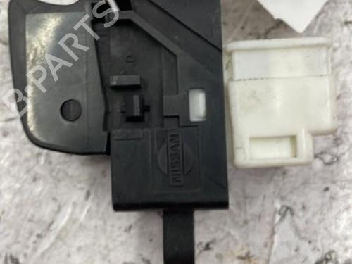 Used Switch Switch NISSAN X-TRAIL I (T30) 2.2 Di 4x4 (114 hp) 22838186 22838186