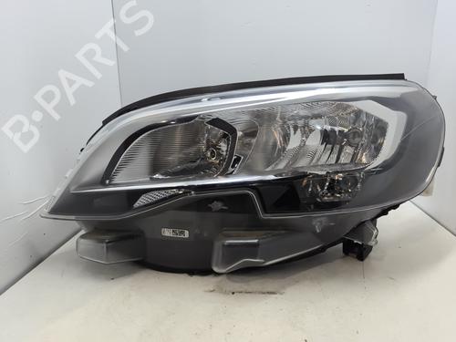 Faro izquierdo PEUGEOT EXPERT Van (V_) 2.0 BlueHDi 180 (177 hp) 30526546