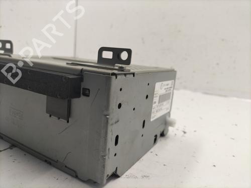 Used Radio Radio FORD FOCUS III Turnier 1.5 TDCi ECOnetic (105 hp) 22844336 22844336