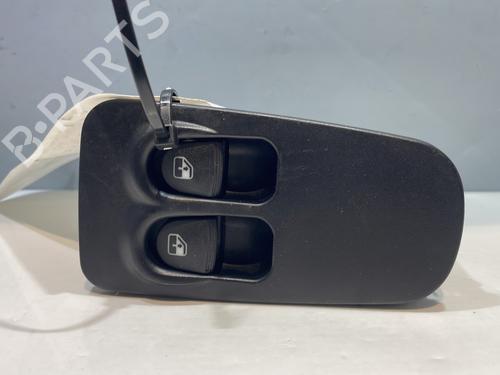 Used Left front window switch LANCIA YPSILON (843_) 1.2 (843.AXA1A) (60 hp) 30465829