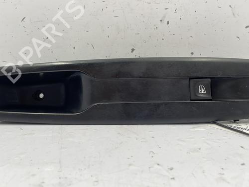 Used Right rear window switch RENAULT MEGANE III Hatchback (BZ0/1_, B3_) 1.5 dCi (86 hp) 22844513