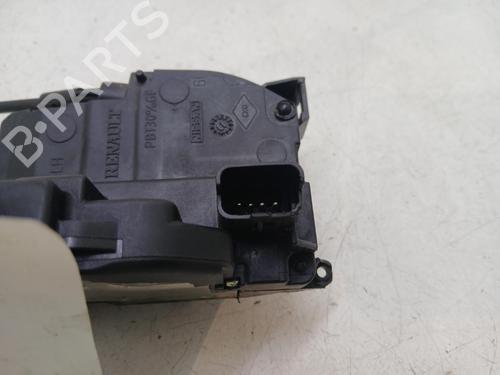 front-left-lock-renault-scenic-iii-jz01_-2008-2009-2010-2011-2012-2013-2014-2015-2016-37237317 main image
