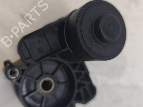 Used Electric handbrake Electric handbrake VW GOLF VII (5G1, BQ1, BE1, BE2) 1.6 TDI (105 hp) 26689201 26689201